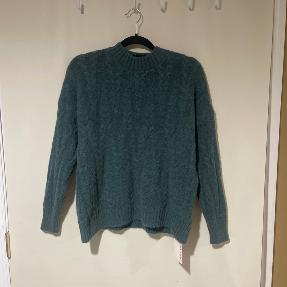 NWT URBANIC Teal Cable Knit Crew Neck Sweater Women Size Small